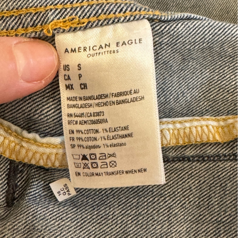 American Eagle denim jacket NWOT - Picture 3 of 4